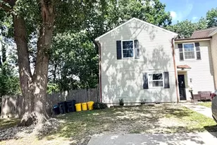 1 Wiltshire Rd, Sicklerville, NJ 08081 - Photo 2