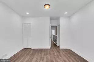 102 S 24th St, Camden, NJ 08105 - Photo 10