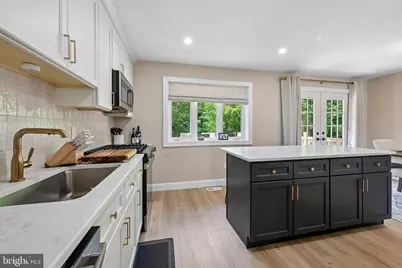 197 Indiana Avenue, Gloucester Township, NJ 08012 - Photo 12