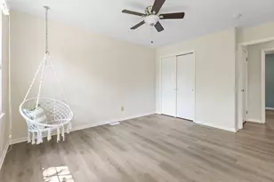 165 William Feather Dr, Voorhees, NJ 08043 - Photo 22