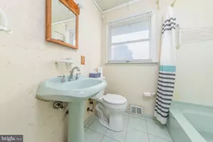 106 Phillips Ave, Magnolia, NJ 08049 - Photo 16