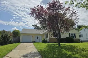 412 Saratoga Dr, Cherry Hill, NJ 08002 - Photo 2