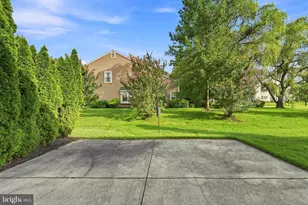 1902 Doral Dr, Gloucester Township, NJ 08012 - Photo 4