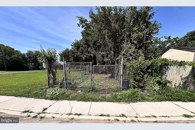 80 S Of Spruce Street, Camden, NJ 08103 - Photo 2
