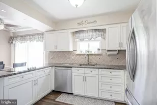 3 Pebble Ln, Cherry Hill, NJ 08002 - Photo 14