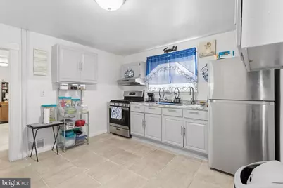 1133 N 25th Street, Camden, NJ 08105 - Photo 8