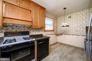 422 King George Rd, Cherry Hill, NJ 08034 - Photo 10