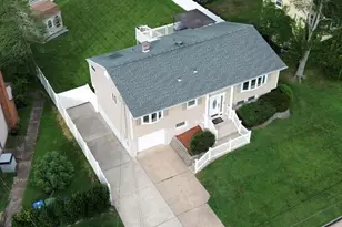 202 E Tampa Ave, Cherry Hill, NJ 08034 - Photo 4