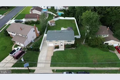 202 E Tampa Avenue, Cherry Hill, NJ 08034 - Photo 2