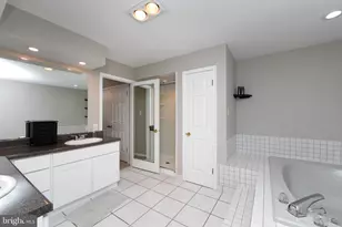 1405 Chanticleer, Cherry Hill, NJ 08003 - Photo 30