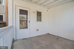 1821 S 4th St, Camden, NJ 08104 - Photo 26