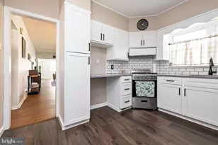 35 E Kraft Ave, Haddon Township, NJ 08107 - Photo 10