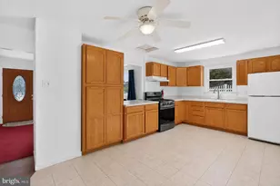 452 9th Ave, Lindenwold, NJ 08021 - Photo 6
