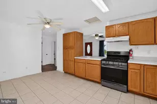 452 9th Ave, Lindenwold, NJ 08021 - Photo 8