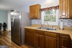 26 Whittier Ave, Lindenwold, NJ 08021 - Photo 14