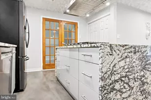 926 Mercer St, Cherry Hill, NJ 08002 - Photo 10
