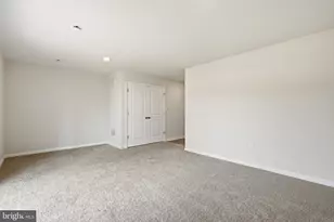116 Essex Dr, Sicklerville, NJ 08081 - Photo 4