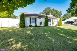19 Dundalk Ln, Sicklerville, NJ 08081 - Photo 1