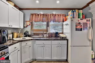 6025 Forrest Ave, Pennsauken, NJ 08110 - Photo 6