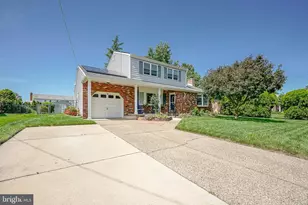 28 Springlane Dr, Gloucester Township, NJ 08012 - Photo 2