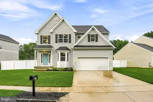 445 Waterfords Edge Ct, Waterford Township, NJ 08004 - Photo 1