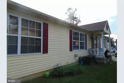 310 E 3rd Avenue E, Runnemede, NJ 08078 - Photo 4