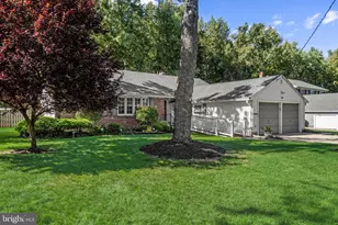 526 Tarrington Rd, Cherry Hill, NJ 08034 - Photo 2