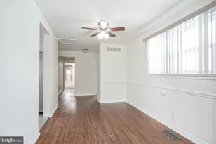 20 E Landing Rd, Gloucester Township, NJ 08012 - Photo 8