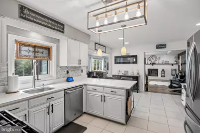 5 Chateau Drive, Cherry Hill, NJ 08003 - Photo 10