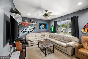 5 Chateau Dr, Cherry Hill, NJ 08003 - Photo 30