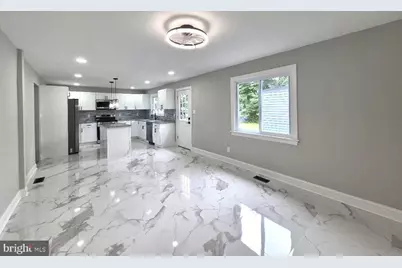 116 W Park Avenue, Lindenwold, NJ 08021 - Photo 6