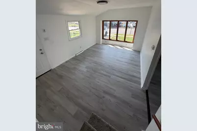 121 Edgewood Avenue, Bellmawr, NJ 08031 - Photo 2
