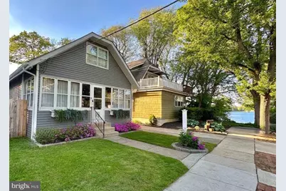 135 E Wayne Terrace, Collingswood, NJ 08108 - Photo 1