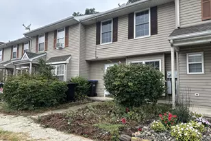 21 Grant Ln, Berlin, NJ 08009 - Photo 2