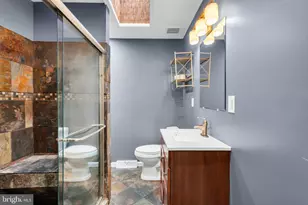 916 Jersey Ave, Gloucester City, NJ 08030 - Photo 12
