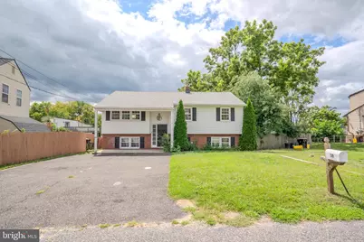 50 E Landing Road, Gloucester Township, NJ 08012 - Photo 2