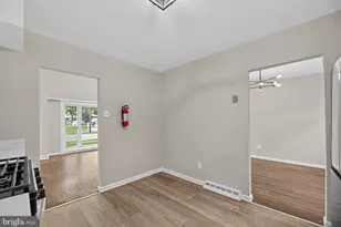 487 Fresno Dr, Magnolia, NJ 08049 - Photo 8