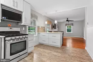 10 Rose Ln, Cherry Hill, NJ 08002 - Photo 8