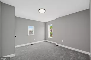 563 Bailey St, Camden, NJ 08102 - Photo 16