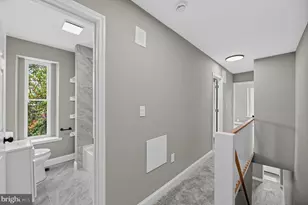 563 Bailey St, Camden, NJ 08102 - Photo 14