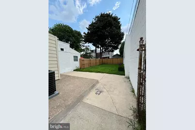 426 Middlesex Street, Gloucester City, NJ 08030 - Photo 16