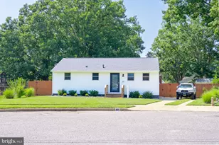 50 Valley Ct, Pine Hill, NJ 08021 - Photo 2