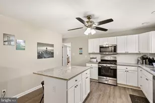 34 St Moritz Dr, Sicklerville, NJ 08081 - Photo 8