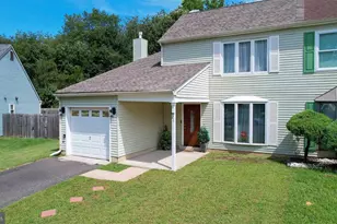 26 Dickenson Dr, Sicklerville, NJ 08081 - Photo 1