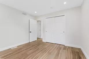 937 Clements Bridge Rd, Barrington, NJ 08007 - Photo 8