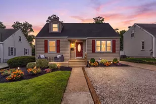 937 Clements Bridge Rd, Barrington, NJ 08007 - Photo 1