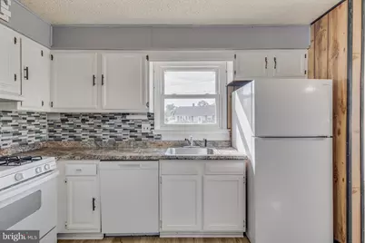443 Flanders Road, Bellmawr, NJ 08031 - Photo 10