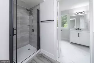 1004 Berwyck Ct, Sicklerville, NJ 08081 - Photo 12