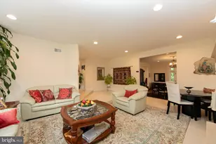 201 Munn Ln, Cherry Hill, NJ 08034 - Photo 10