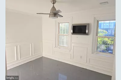 407 Paris, Brooklawn, NJ 08030 - Photo 32